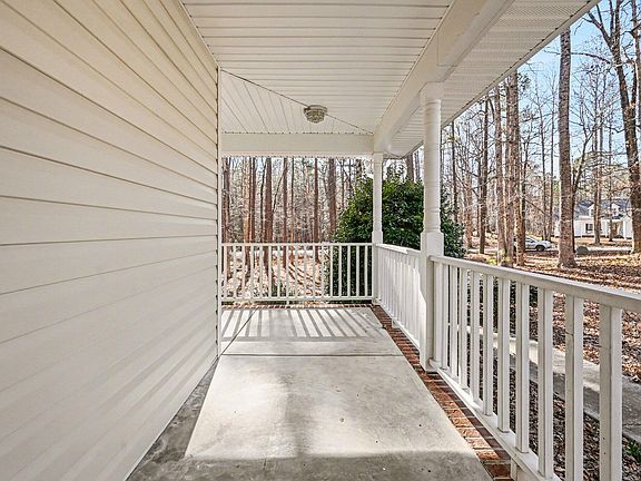 5th image of 100 Timberlands Dr