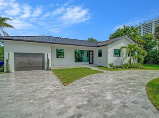 1248 N Harbor Dr, Riviera Beach, FL 33404