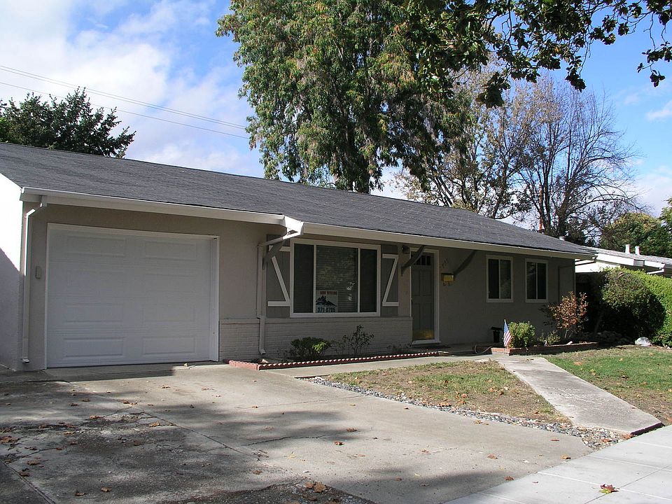 1st image of 1735 Duvall Dr