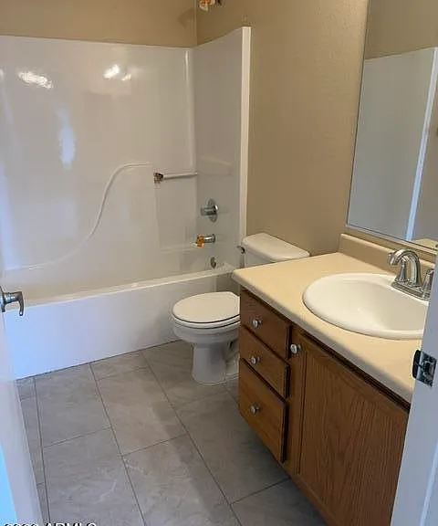 1006 S Slater Cir — Photo 7