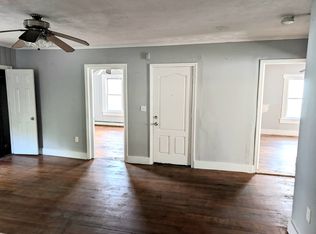8 Grant St APT 3, Marlborough, MA 01752
