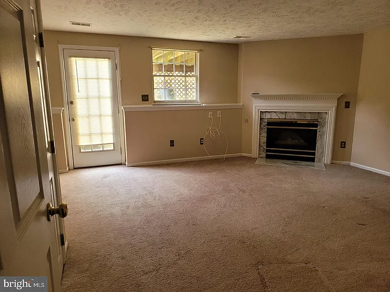 104 Township Ct — Photo 12