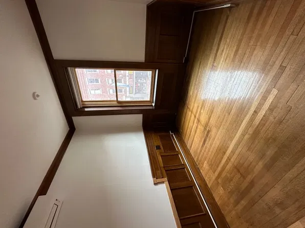 4 Elliot St, Brattleboro, VT