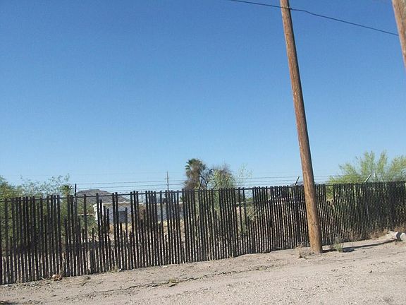 2nd image of 1516 W Riverview Blvd #10