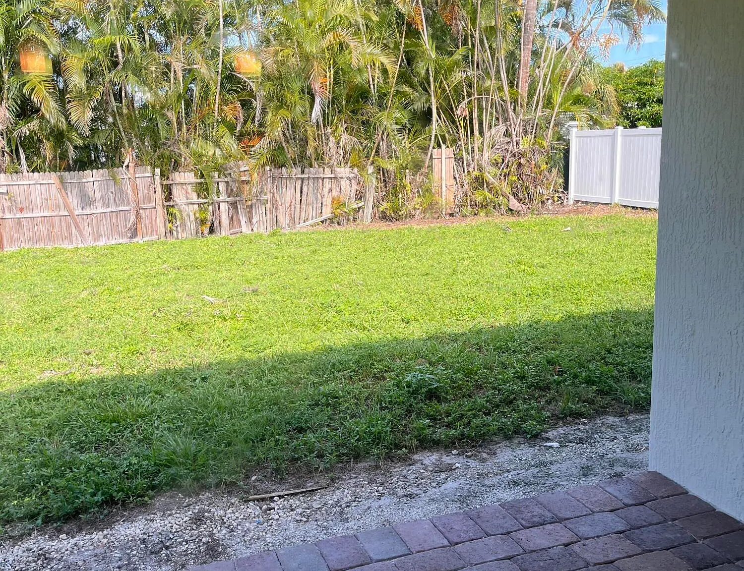 3 bed, 2.0 bath, 1437 sqft, $3,250 — Photo 4