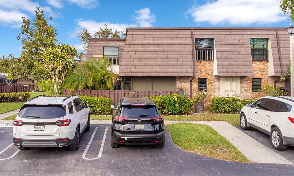 1st image of 2596 NW 99TH AVENUE