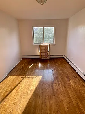 Rented by Amorelli Realty | media 12