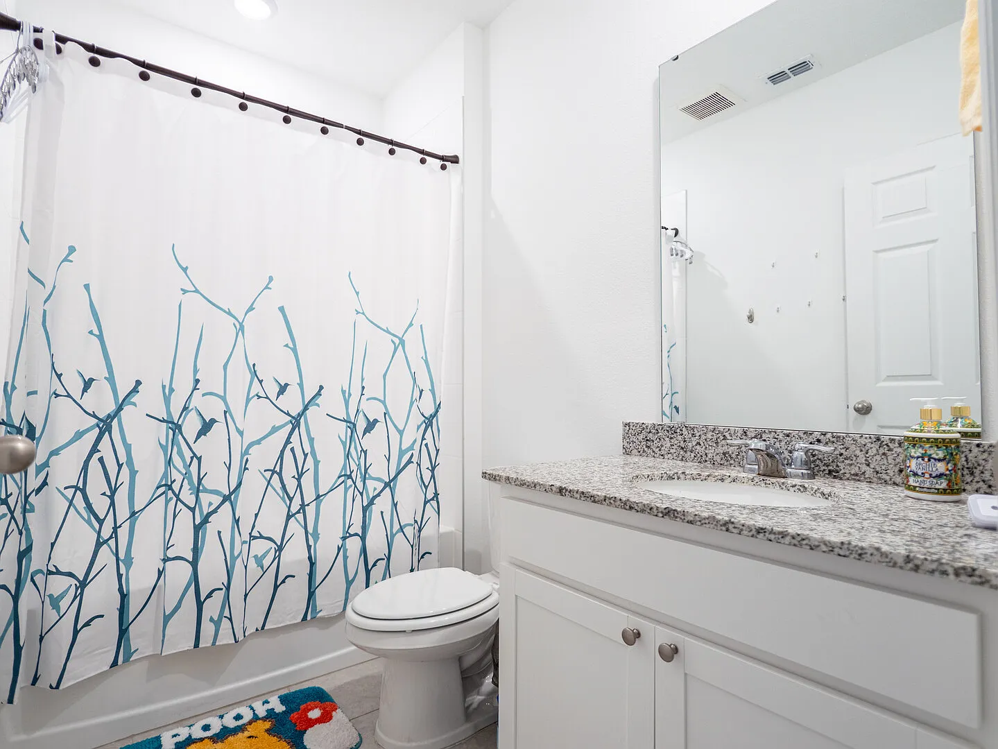 Sanctuary Awaits: Fully Furnished 4-Bedroom Home in Quiet Davenport! — Photo 3
