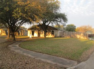 2803 Cessna Ct, Dallas, TX 75228