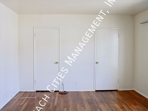 4th image of 4436 Lakewood Blvd #B