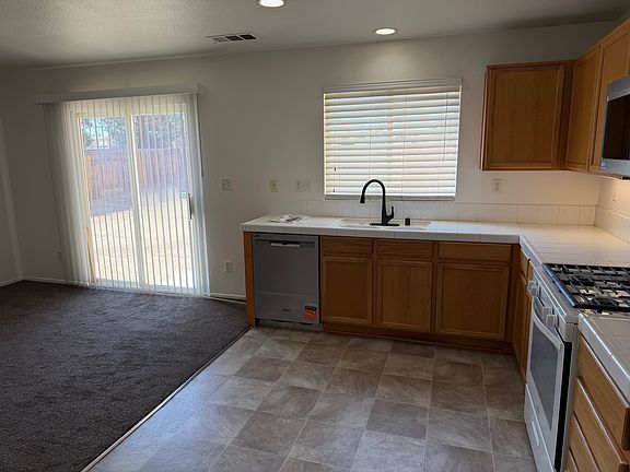 3rd image of 14019 Yearling Ln