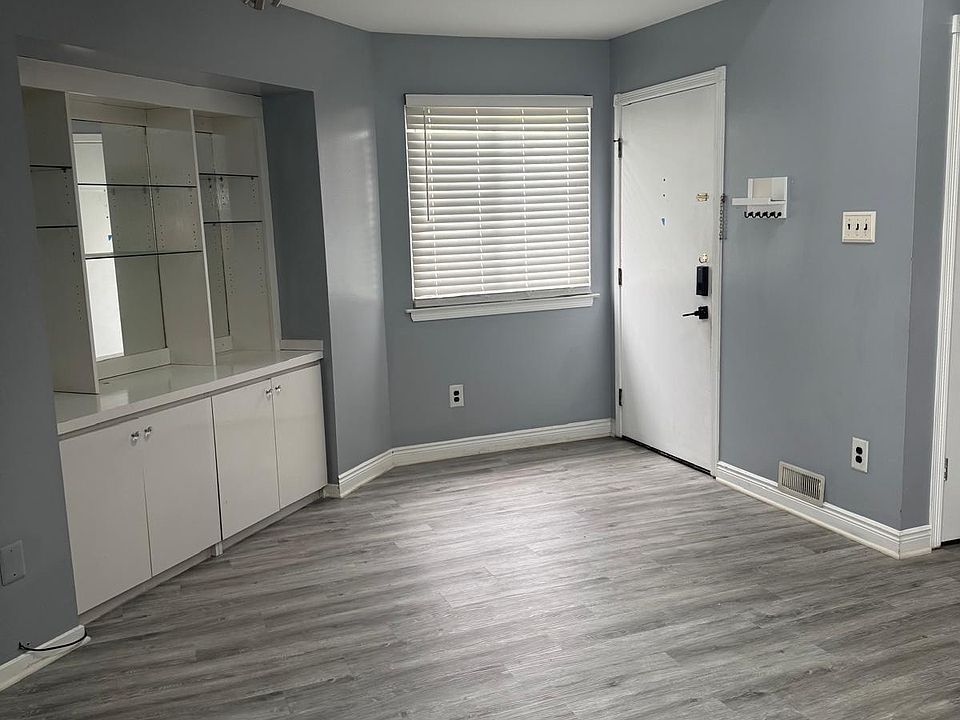 1st image of 3206 Jennifer Ct