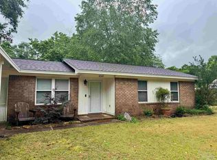 4249 Seminole Trl, Milton, FL 32583