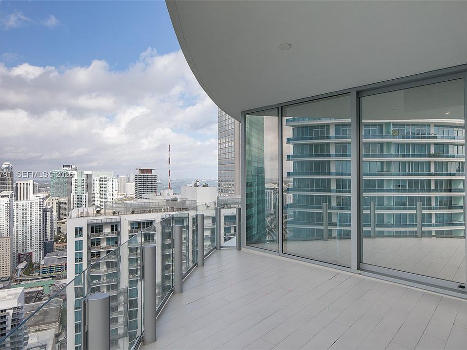 1st image of 300 Biscayne Boulevard Way Unit 4708W