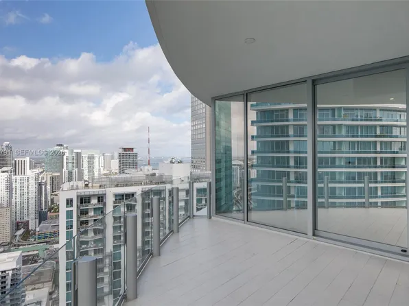 300 Biscayne Boulevard Way, Miami, FL