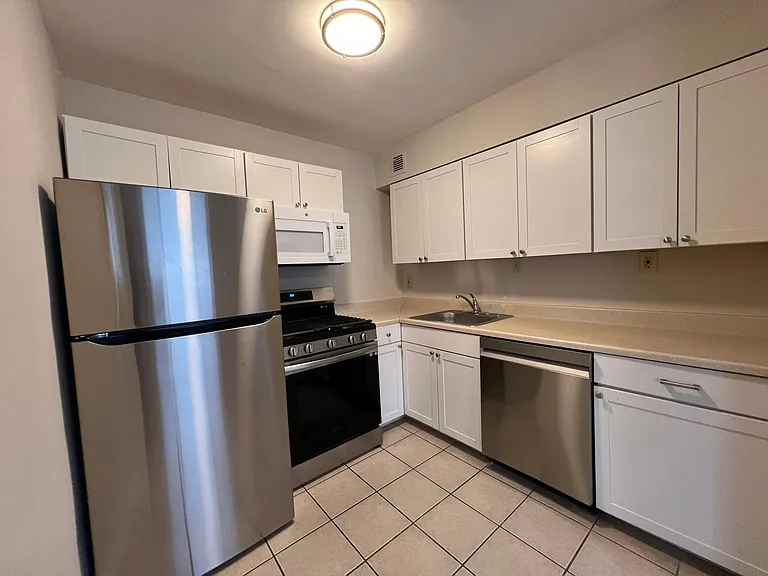 95 E Wayne Ave #309 — Photo 20