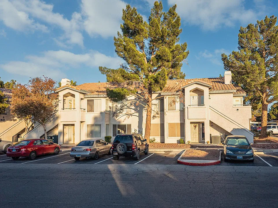 5150 Mandalay Springs Dr #103