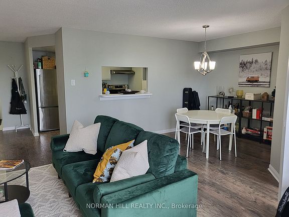 2nd image of 65 Ellen St #1111