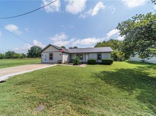 800 3rd Ave SW, Gravette, AR 72736