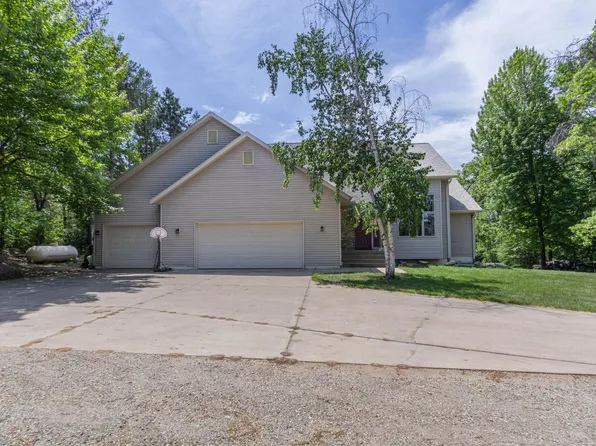 N1698 945th St, Eau Claire, WI 54701