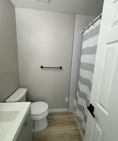 101 4th St #1 — Photo 5