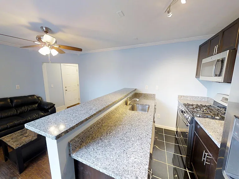 105 Comstock Ave #6 — Photo 2