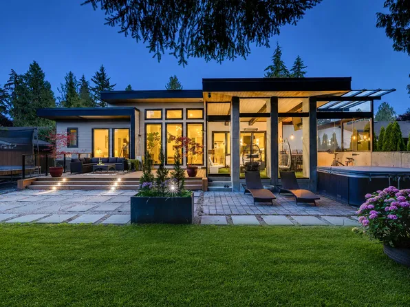 20261 41st Ave, Langley, BC V3A 2Z3