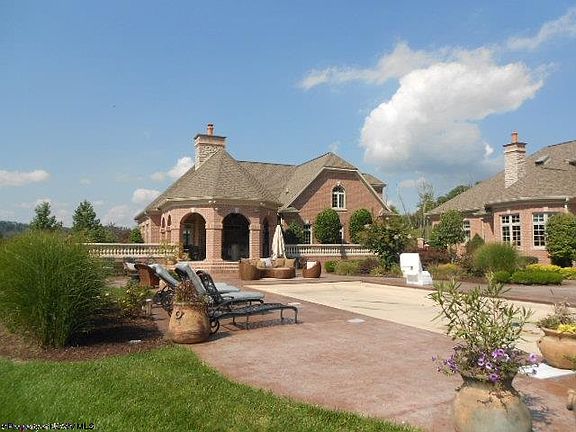 4th image of 304 Chapel Brook Dr