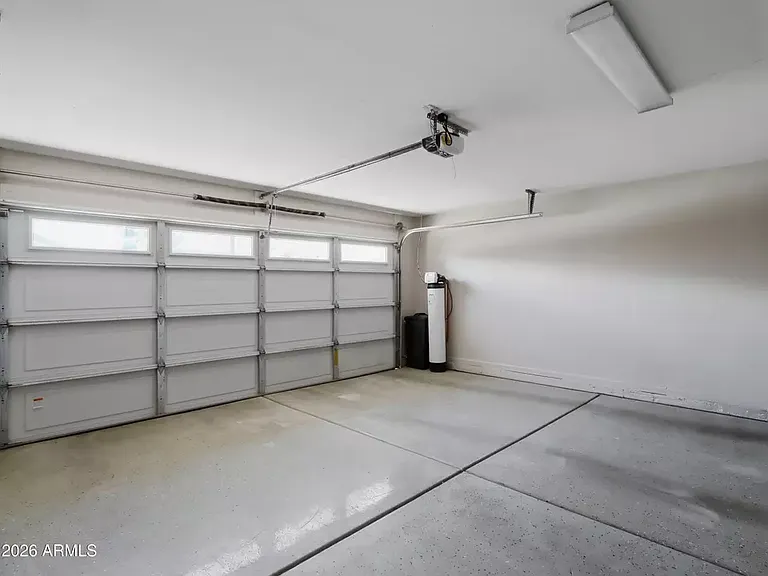 964 W Fairway Dr — Photo 35