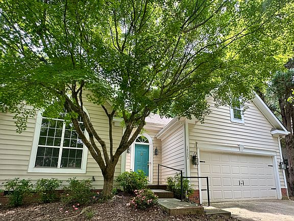 2nd image of 14523 Limestone Ln