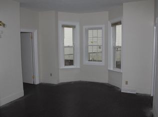 14 Hitchcock Rd #1, Worcester, MA 01603