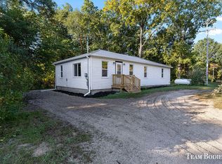 996 E Sager Rd, Hastings, MI 49058