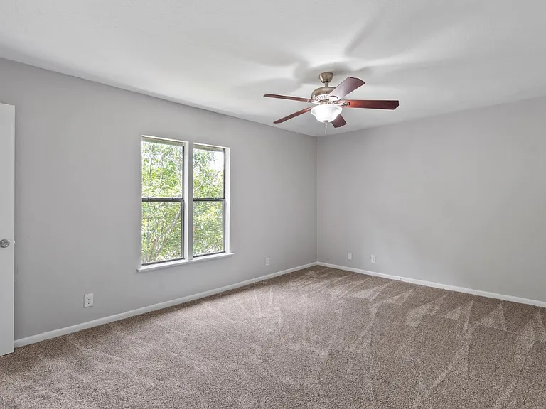 1813 Woodland Ave #A — Photo 12