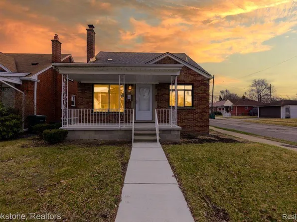 2983 Chandler Ave, Lincoln Park, MI 48146
