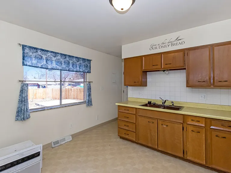 604 Tulane Dr — Photo 13