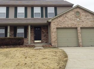 8778 Woodridge Dr, Florence, KY 41042