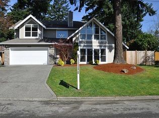 16416 NE 6th St, Bellevue, WA