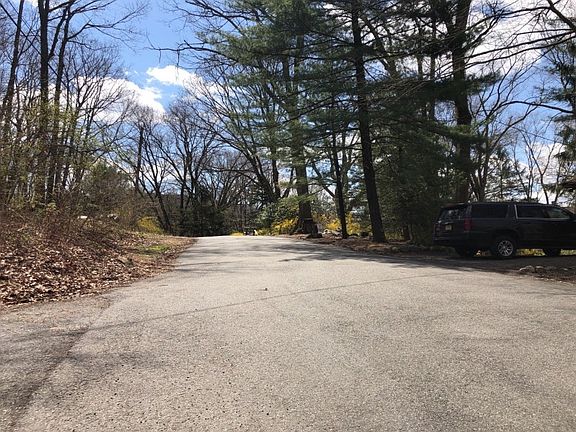 4th image of 85 Rockaway Dr