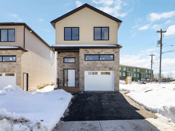 210 Lewis Dr #Lw-01, West Bedford, NS B4B 0L3
