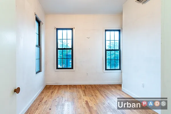 Rented by Urban Pads | media 20