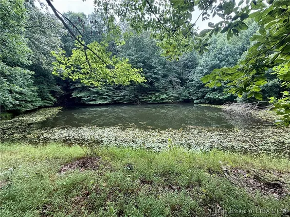 2032 W Goat Hollow Road, Vallonia, IN 47281