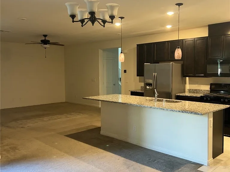 910 Cherry Glen Pl — Photo 2