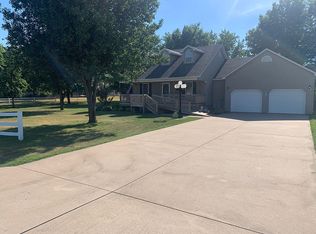410 Dacus Dr, Sikeston, MO 63801