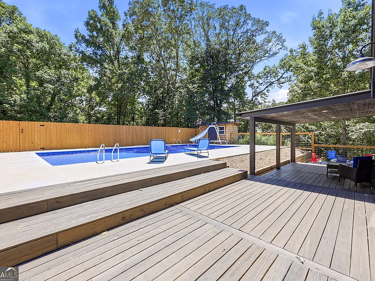 4225 Twin Rivers Dr — Photo 32