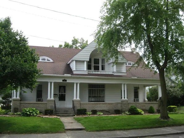 221 S 1st St, Decatur, IN 46733