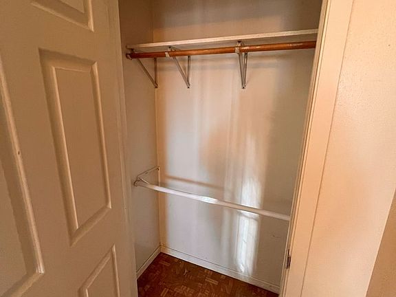 4th image of 411 E Essex St #C