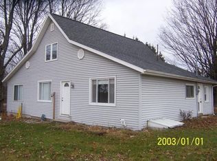 20664 160th Ave, Tustin, MI 49688