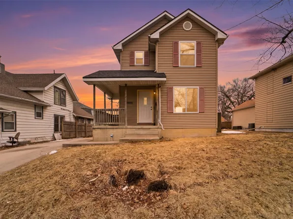 917 E 12th St, Des Moines, IA 50316