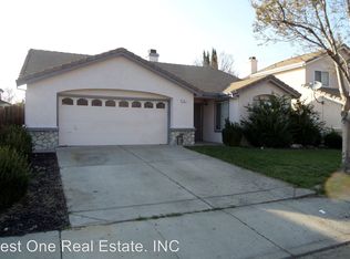 231 Versailles Ct, Tracy, CA