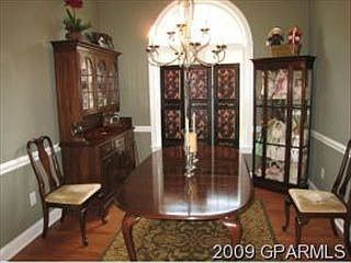 4th image of 321 Mary Lee Ct